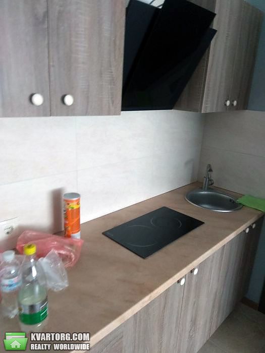 Rent out 1-room apartment. Киев,  Садовая — photo 1