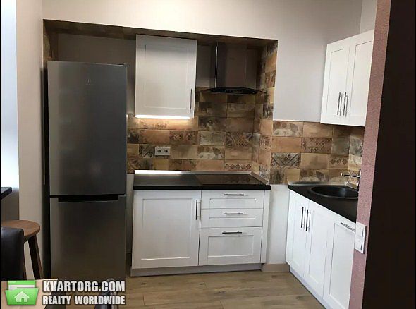 Rent out 2-room apartment. Киев,  Златоустовская — photo 1