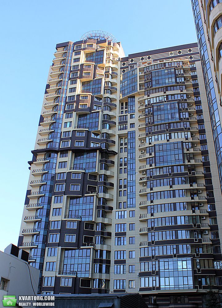 Sell 5-room apartment. Киев,  Барбюса — photo 1