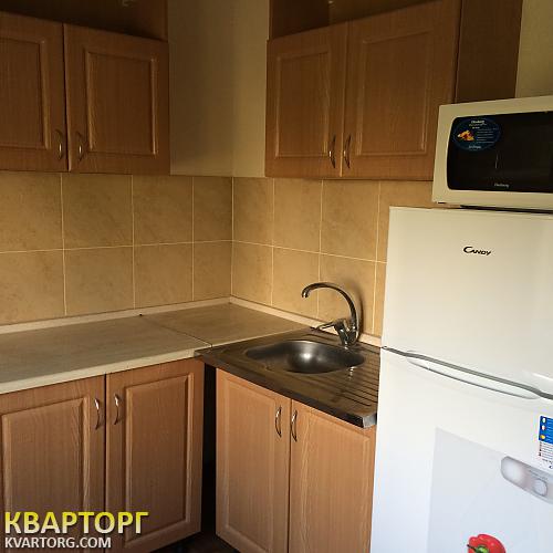 Rent out 1-room apartment. Киев,  Ревуцкого — photo 3