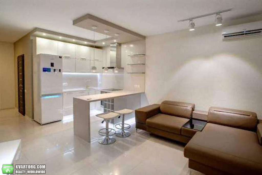 Rent out 2-room apartment. Киев,  Героев Сталинграда пр — photo 2