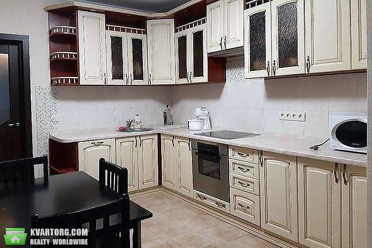 Rent out 2-room apartment. Киев,  Бальзака — photo 1