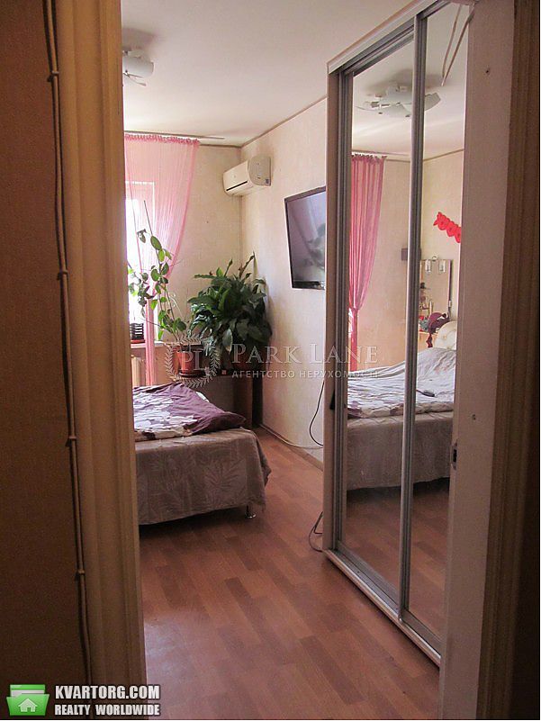 Sell 2-room apartment. Киев,  Урловская — photo 6