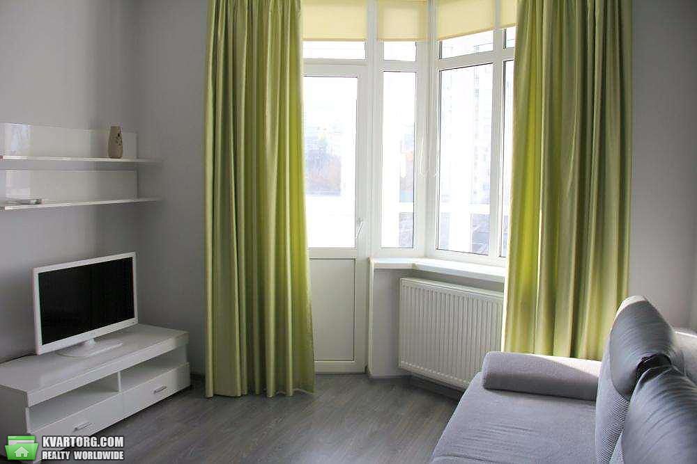 Rent out 2-room apartment. Киев, Липковского — photo 2
