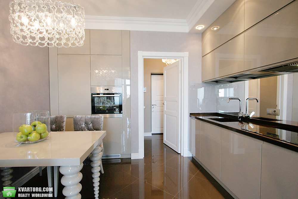 Sell 2-room apartment. Киев,  Черновола — photo 2