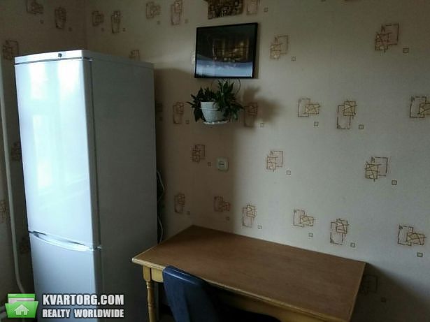 Rent out 2-room apartment. Киев,  Котельникова — photo 3