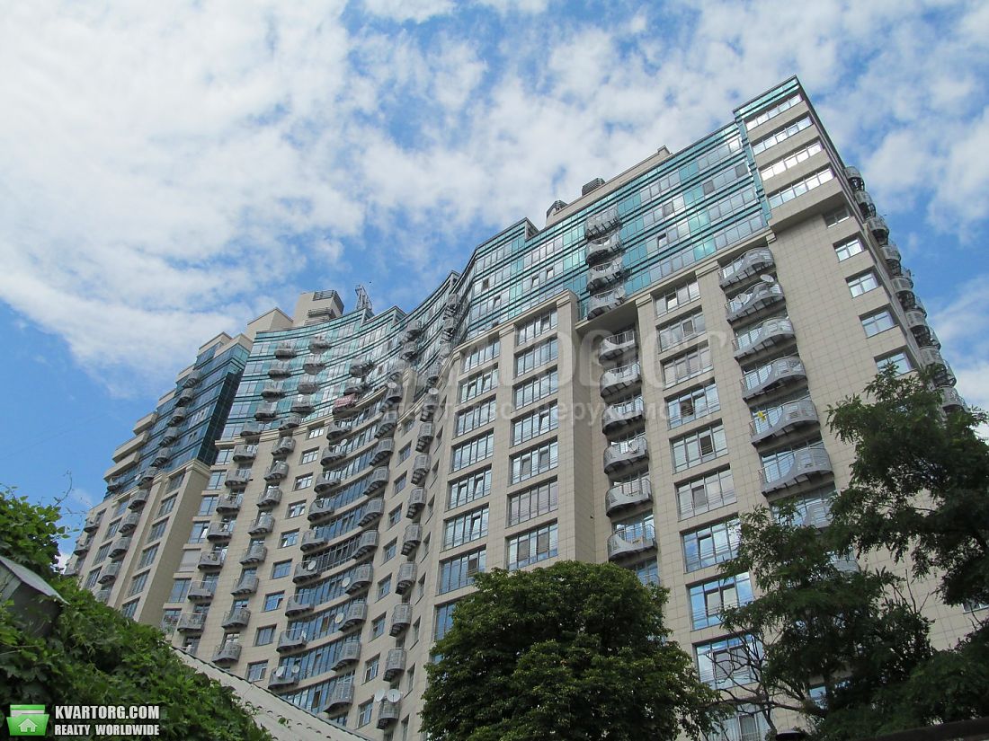Rent out 2-room apartment. Киев,  Мельникова — photo 1