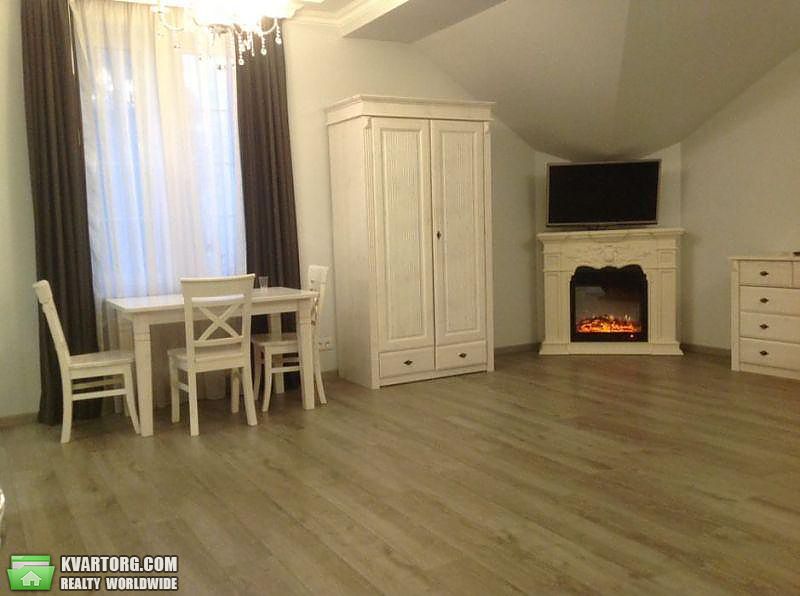 Rent out 1-room apartment. Киев,  Просвещения — photo 1