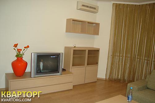 Sell 2-room apartment. Киев,  Бажана — photo 3