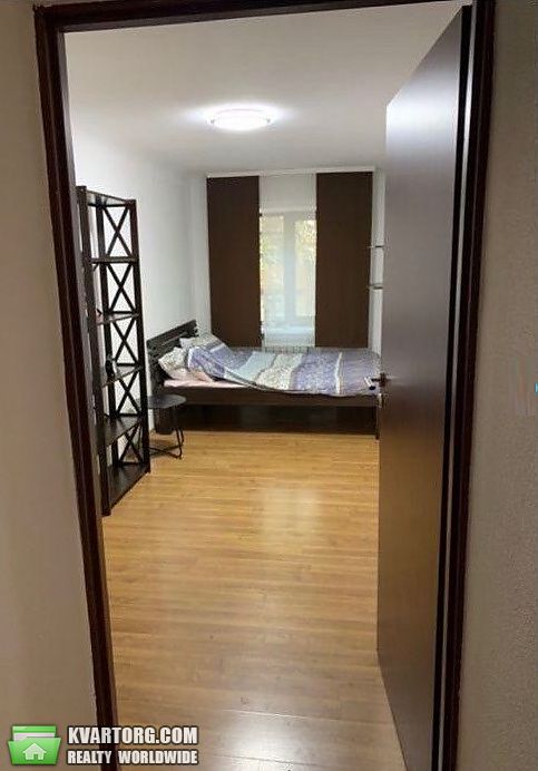 Sell 3-room apartment. Киев,  Подвойского — photo 2