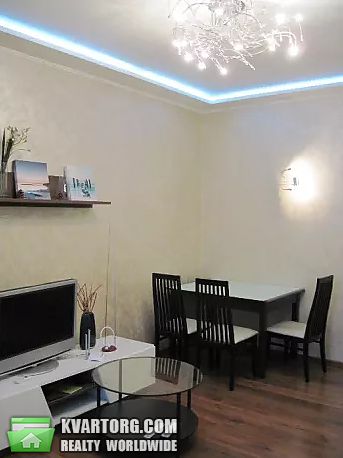 Rent out 3-room apartment. Киев, Лютеранская — photo 2