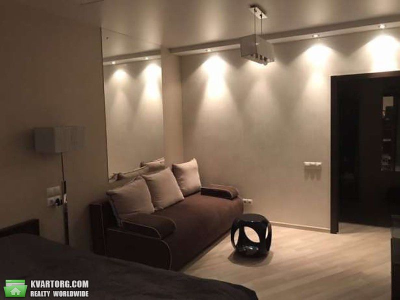 Sell 1-room apartment. Киев,  Кондратюка — photo 1
