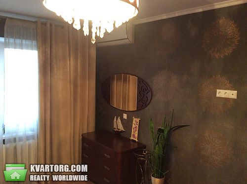 Sell 2-room apartment. Киев, Урловская — photo 4