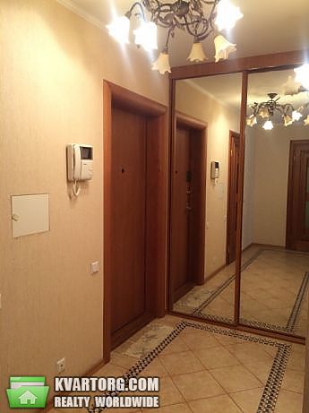 Rent out 1-room apartment. Киев,  Святошинская пл — photo 7