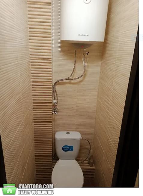 Rent out 2-room apartment. Киев,  Бажана — photo 6