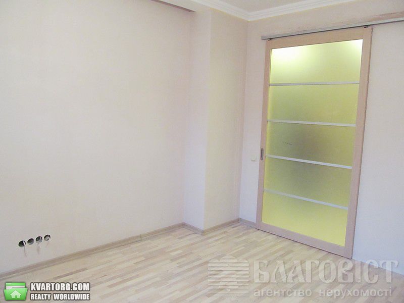 продам 2-комнатную квартиру. Киев,  Дмитриевская - фото 5