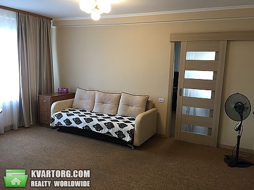 Rent out 2-room apartment. Киев,  Матеюка — photo 8