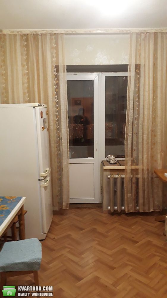 Rent out 2-room apartment. Киев,  Драгоманова — photo 3