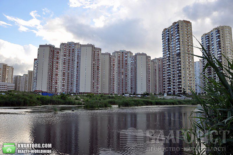 Sell 2-room apartment. Киев, Урловская — photo 1
