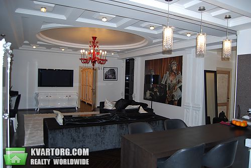 Sell 3-room apartment. Киев, Пирогова — photo 1