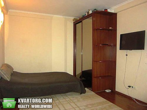 Sell 1-room apartment. Киев, Зодчих — photo 1