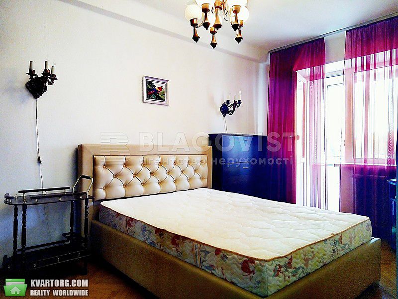 Rent out 2-room apartment. Киев,  Леси Украинки бул — photo 1