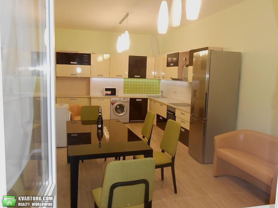 Rent out 3-room apartment. Киев,  Лабораторный пер — photo 4