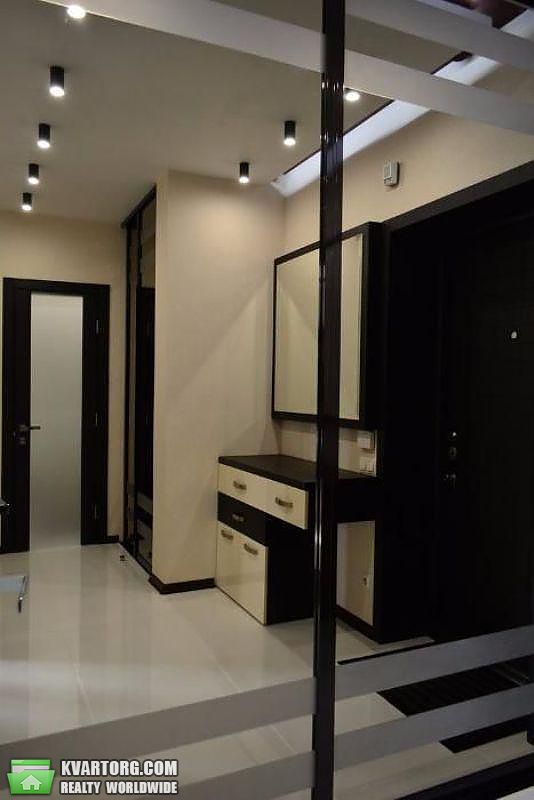 Rent out 1-room apartment. Киев,  Черновола — photo 7