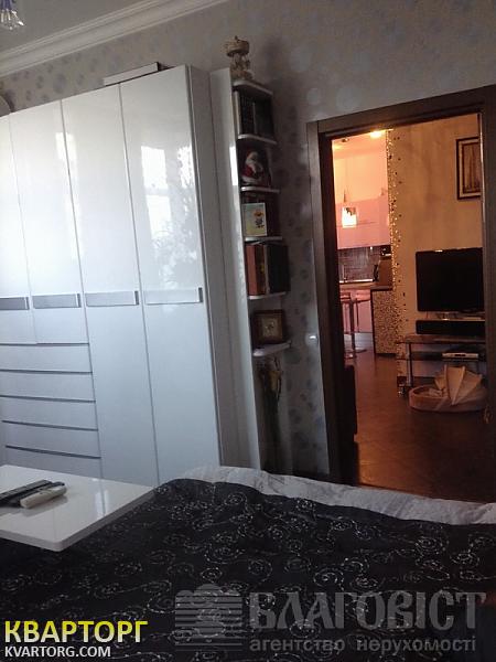 Sell 1-room apartment. Киев,  Старонаводницкая — photo 9