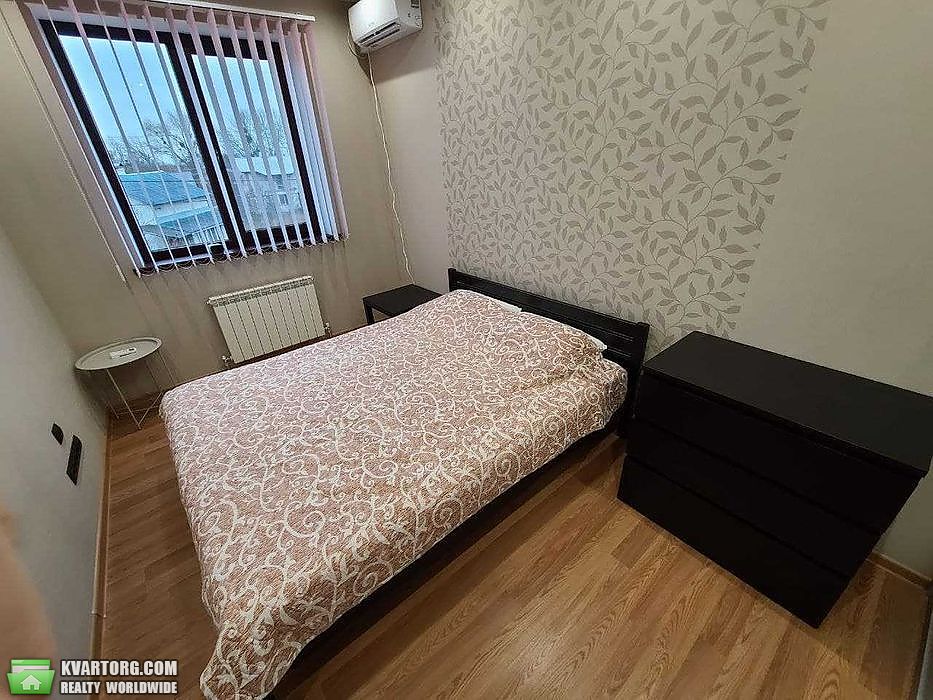 Rent out house. Киев, Садовая — photo 6