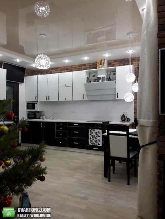 Sell 3-room apartment. Киев, регенераторная — photo 1