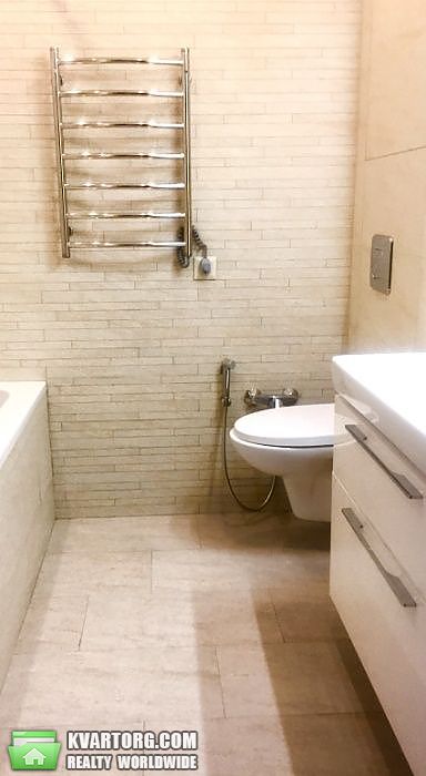 Rent out 2-room apartment. Киев, Регенераторная — photo 4