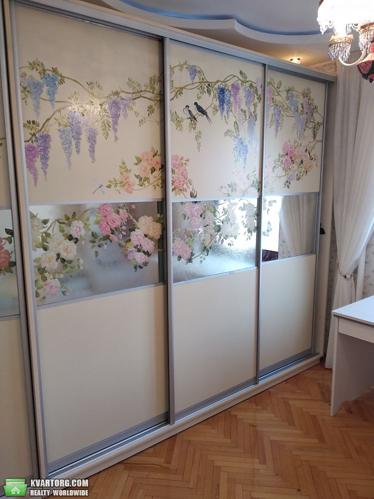 Rent out 3-room apartment. Киев,  Градинская — photo 4