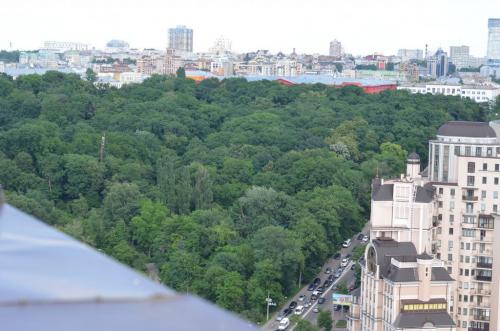 Sell 2-room apartment. Киев, Саксаганского — photo 1