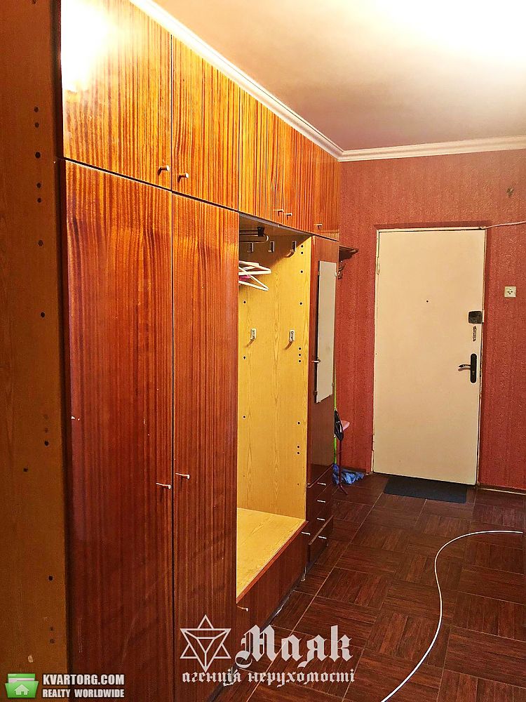 Rent out 3-room apartment. Киевская обл., Дачная — photo 2