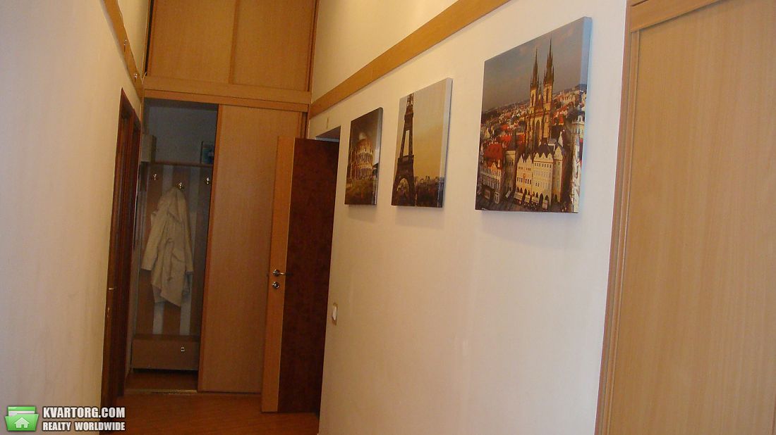 Sell 3-room apartment. Киев,  Чапаева — photo 4