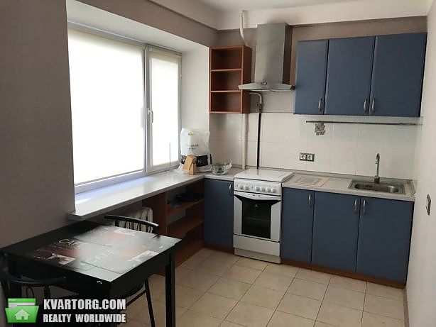 Rent out 2-room apartment. Киев, ул.Новогоспитальная — photo 4