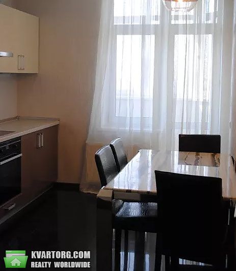 Sell 1-room apartment. Киев,  Соломенская — photo 1