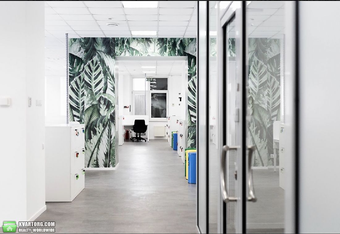 Rent out office. Киев,  метро — photo 1