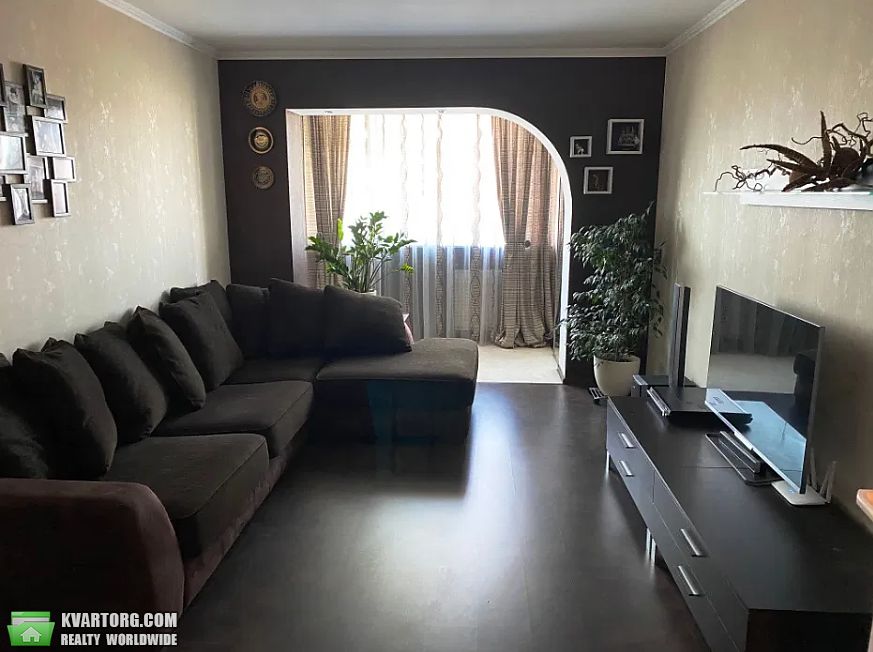 Sell 4-room apartment. Киев,  Приречная — photo 4