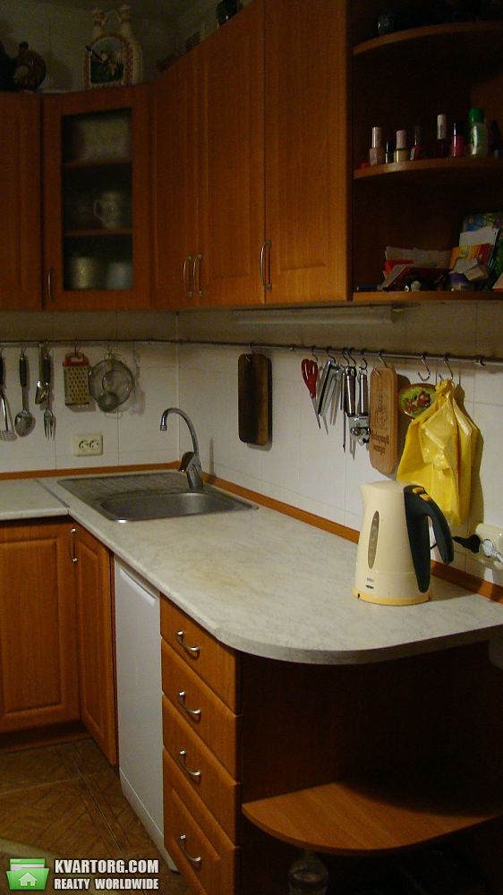 Sell 1-room apartment. Киев,  Радунская — photo 9
