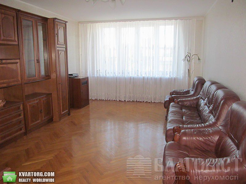 Sell 2-room apartment. Киев,  Тычины пр — photo 3