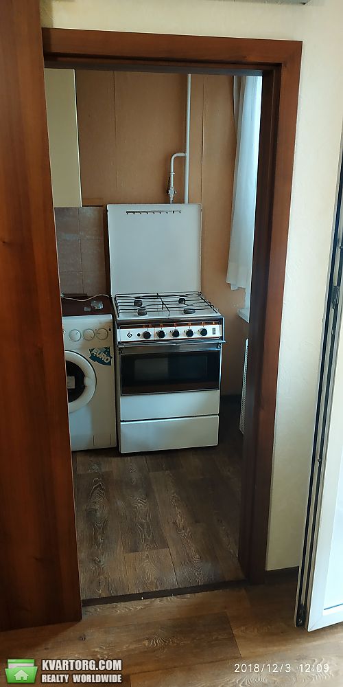 Rent out 1-room apartment. Киев,  Тычины пр — photo 2