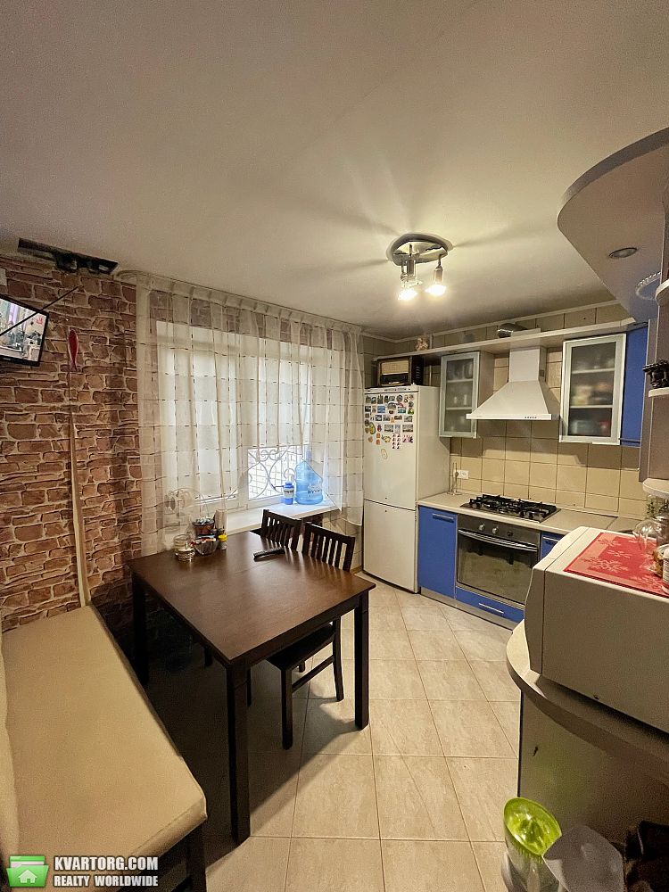 Sell 3-room apartment. Днепропетровск, Александра Поля пр — photo 3