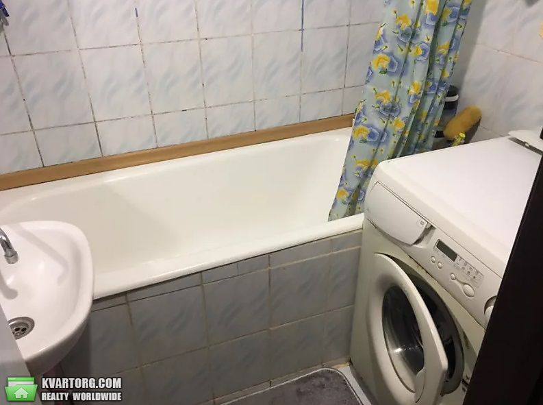 Sell 3-room apartment. Киев,  Волгоградская — photo 9