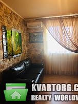Rent out 3-room apartment. Киев,  Наумова — photo 1