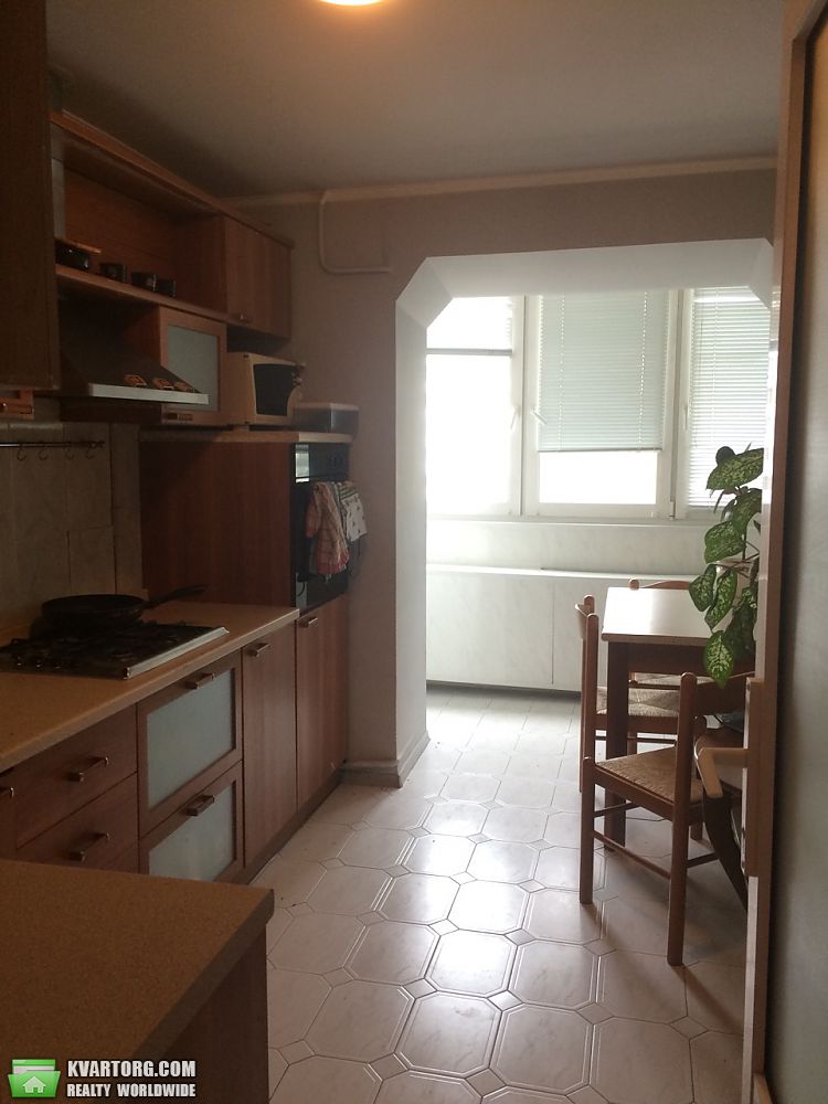 Rent out 2-room apartment. Днепропетровск, пр.Героев — photo 4