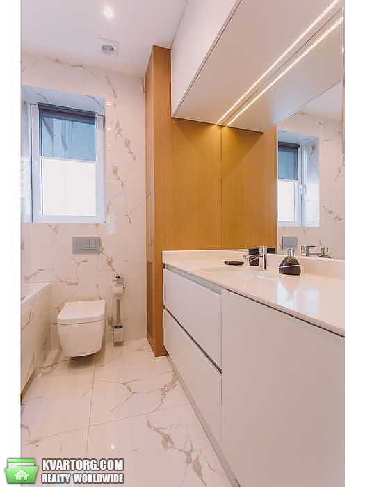 Rent out 3-room apartment. Киев,  Грушевского — photo 9