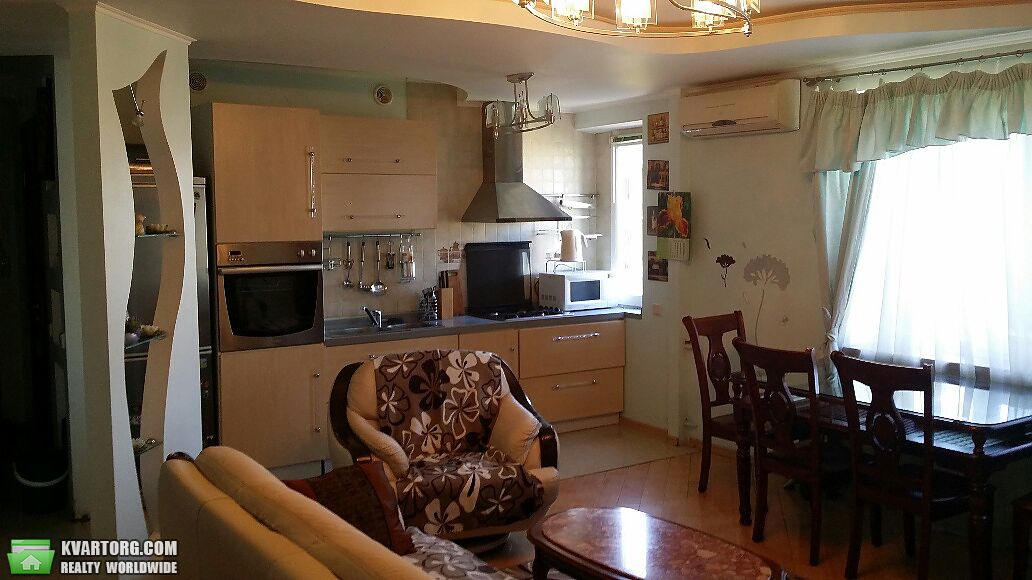 Rent out 3-room apartment. Киев, пр.Победы — photo 3