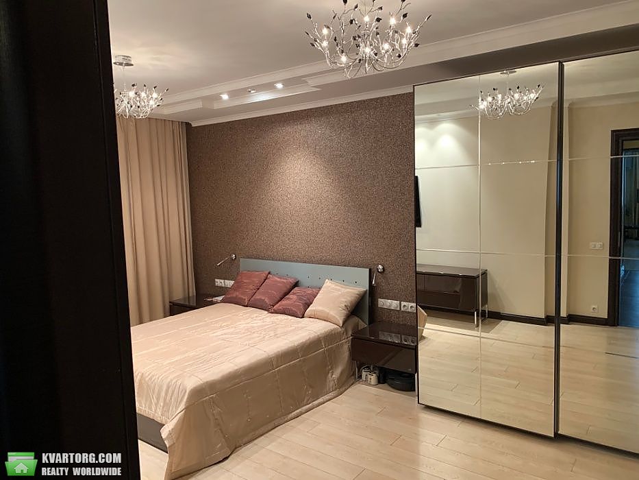 Sell 4-room apartment. Киев,  Голосеевский пр — photo 1